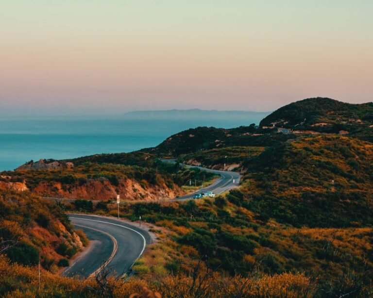 The Ultimate California Travel Guide: Explore Iconic Destinations & Hidden Gems