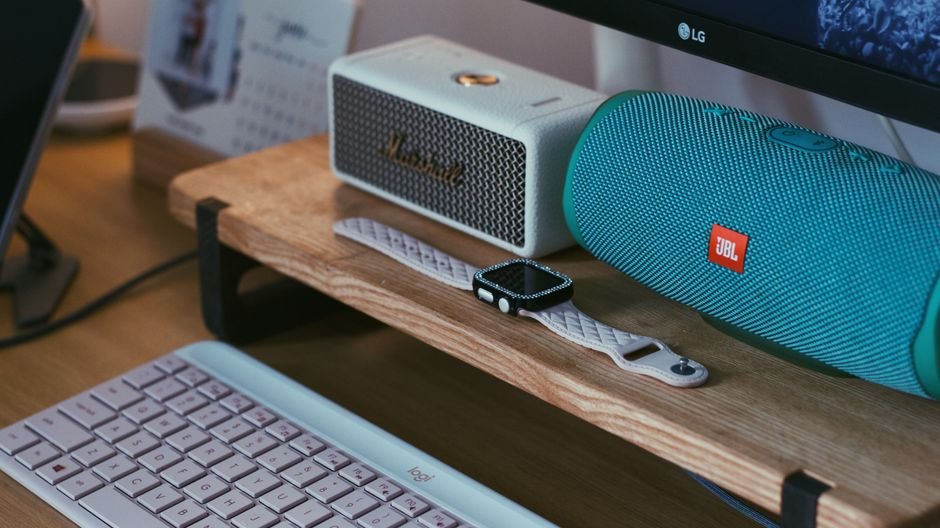 Revitalize Vintage Sound: A California DIY Guide to Repurposing Old Speakers with Bluetooth