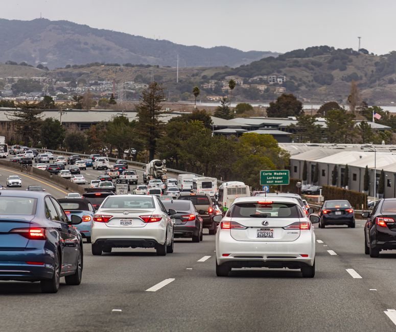 Hydrogen Cars in California: The Reality for Travelers