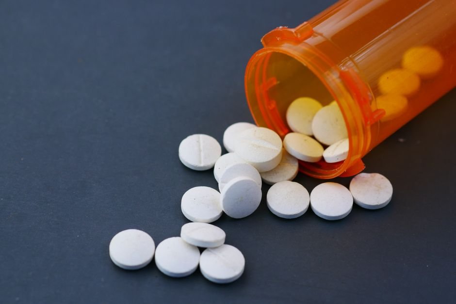 Travel Medication Safety: Lessons from the Tylenol Murders for Your California Trip